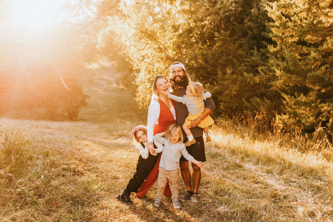 Capturing the Beauty of Fall: Tips for Fall Family Photos